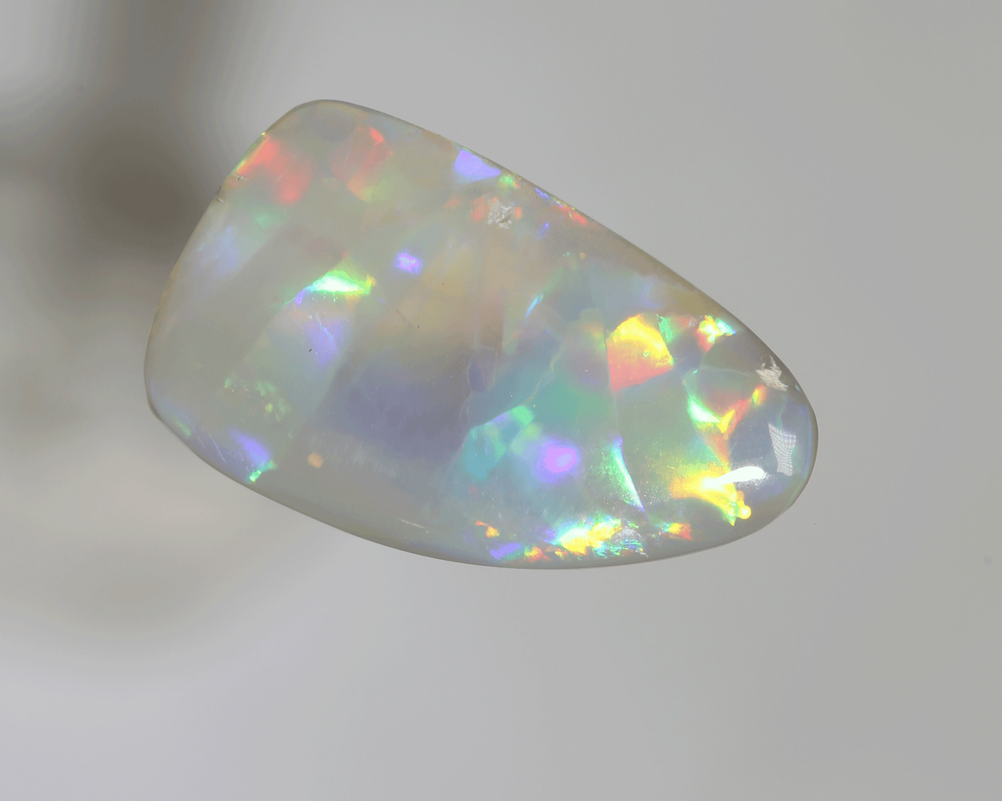 8.5 ct Dark Opal