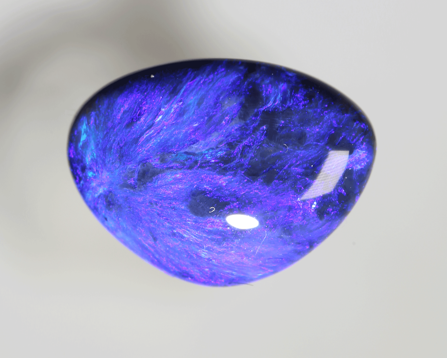 4.7 ct Black Opal
