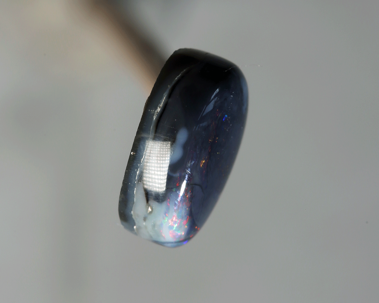 4.9 ct Black Opal