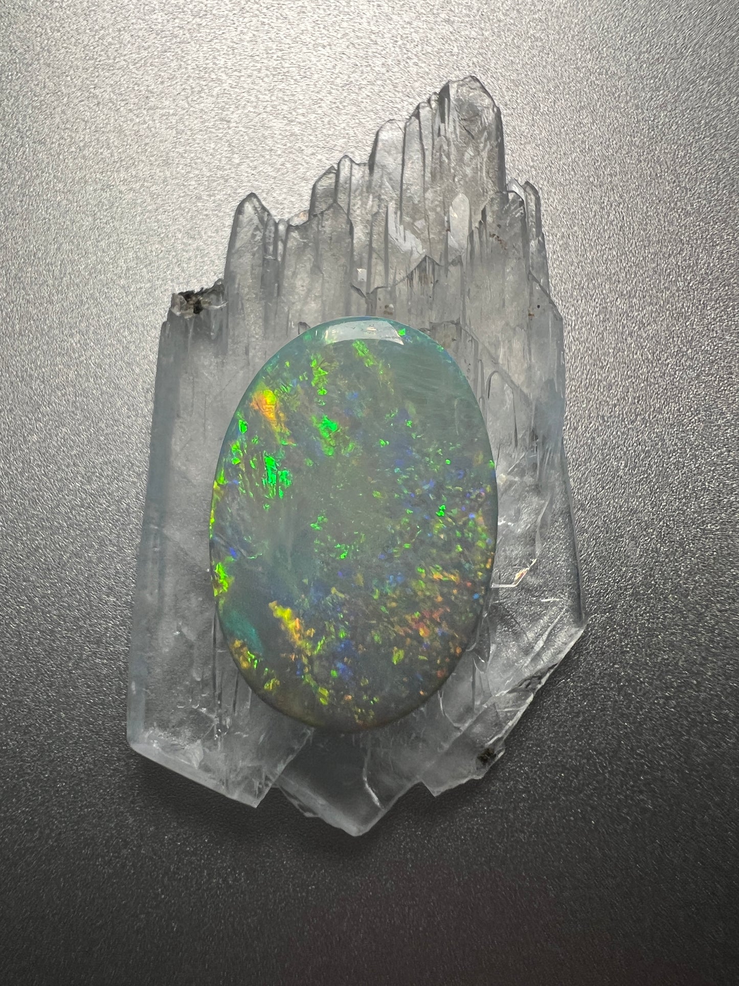 5.78 ct Light Opal